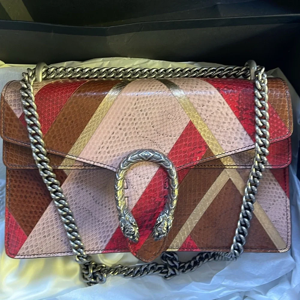 EUC Rare Gucci Python Dionysus Shoulder Bag. Worn only 1 time - Picture 4 of 16